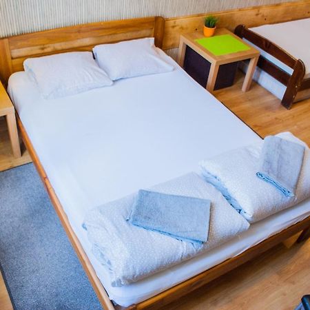 Smocza Jama Hostel Krakov Exteriér fotografie