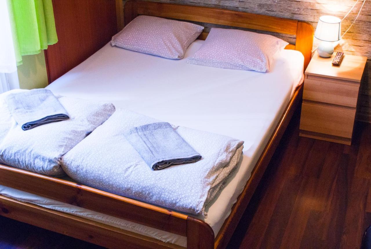 Smocza Jama Hostel Krakov Exteriér fotografie
