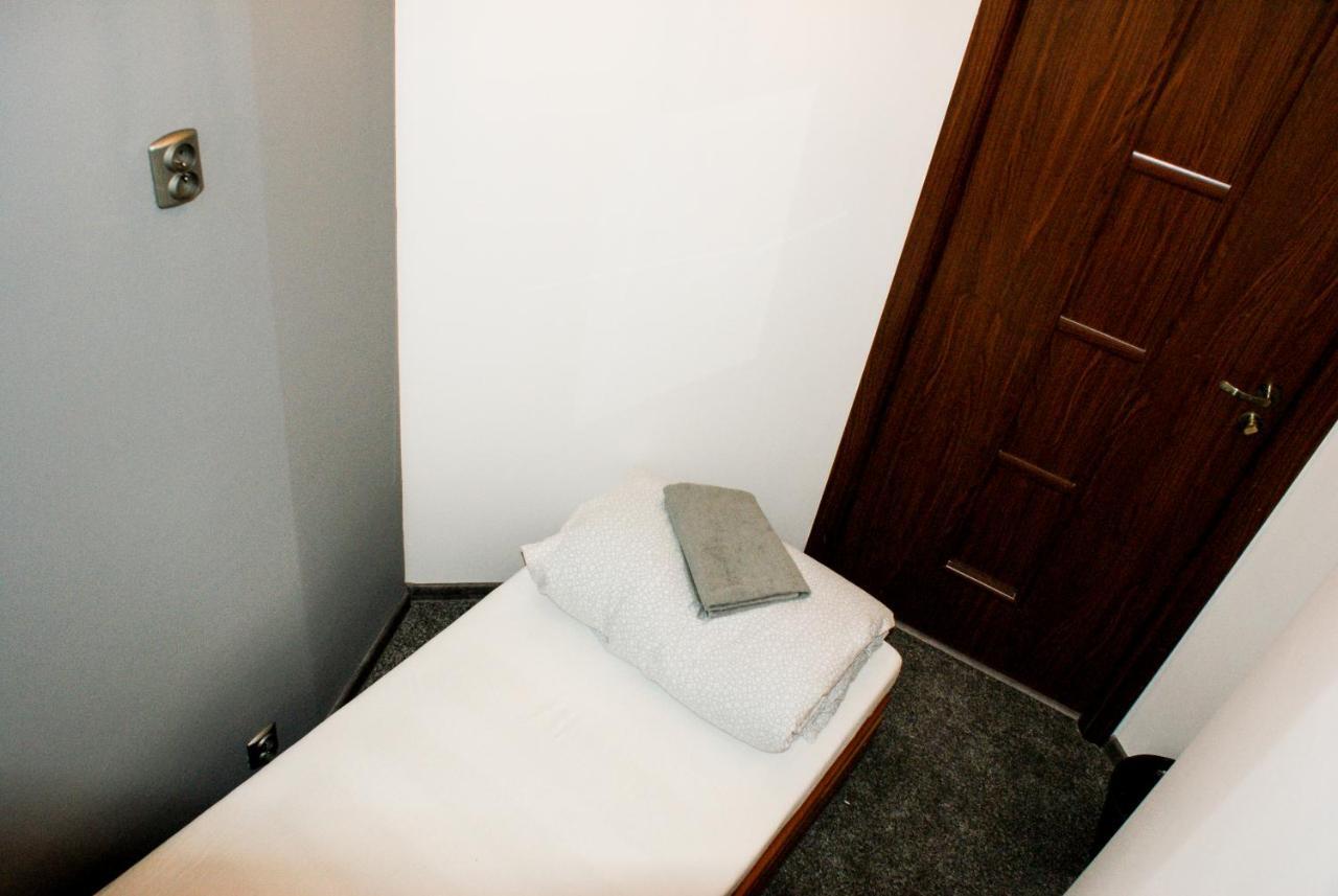 Smocza Jama Hostel Krakov Exteriér fotografie